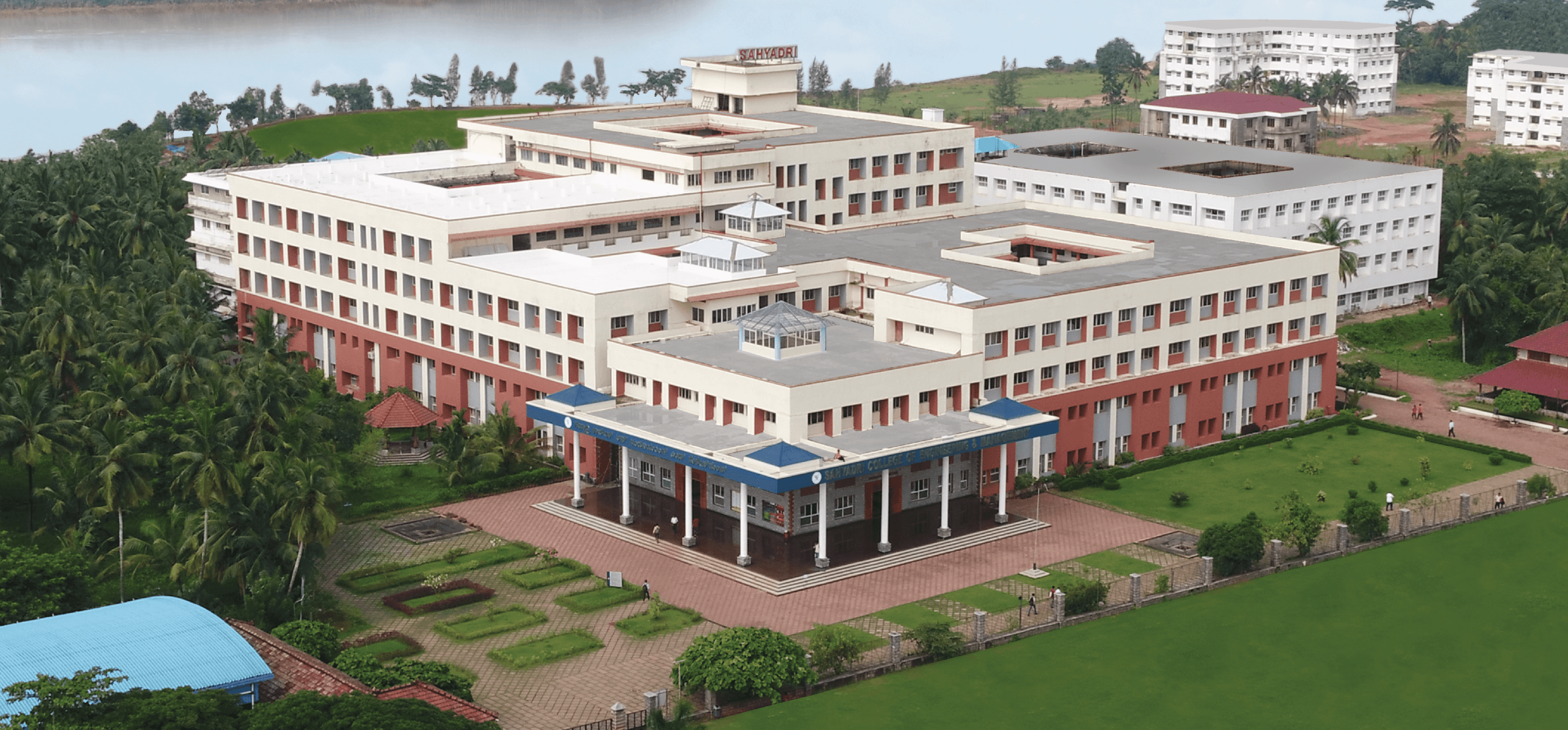 Aerial view of Sahyadri College campus